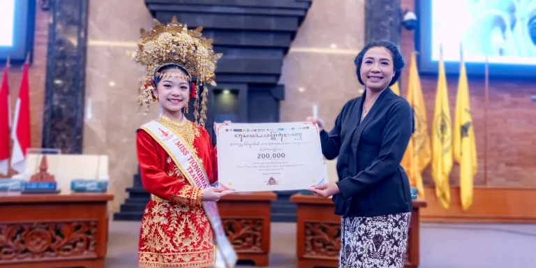 Best Dress Melengkapi Gelar Tradisi dan Budaya Vanessa Wattimena di Bulan Bahasa
