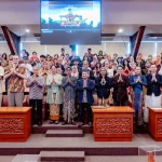 Miss Tionghoa Indonesia Belajar Aksara Jawa, Bukti Kebanggaan Menjadi Bagian dari Indonesia